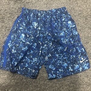 Boys Nike Blue and White Abstract Shorts